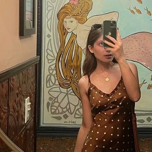 Meet your Posher, Kayelee